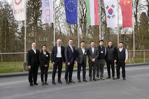 [Translate to English:] EVORING delegation at KAPP NILES Site in Coburg